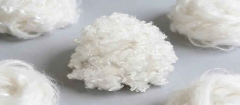 كيفية تنظيف ألياف الكونغايت العذرية